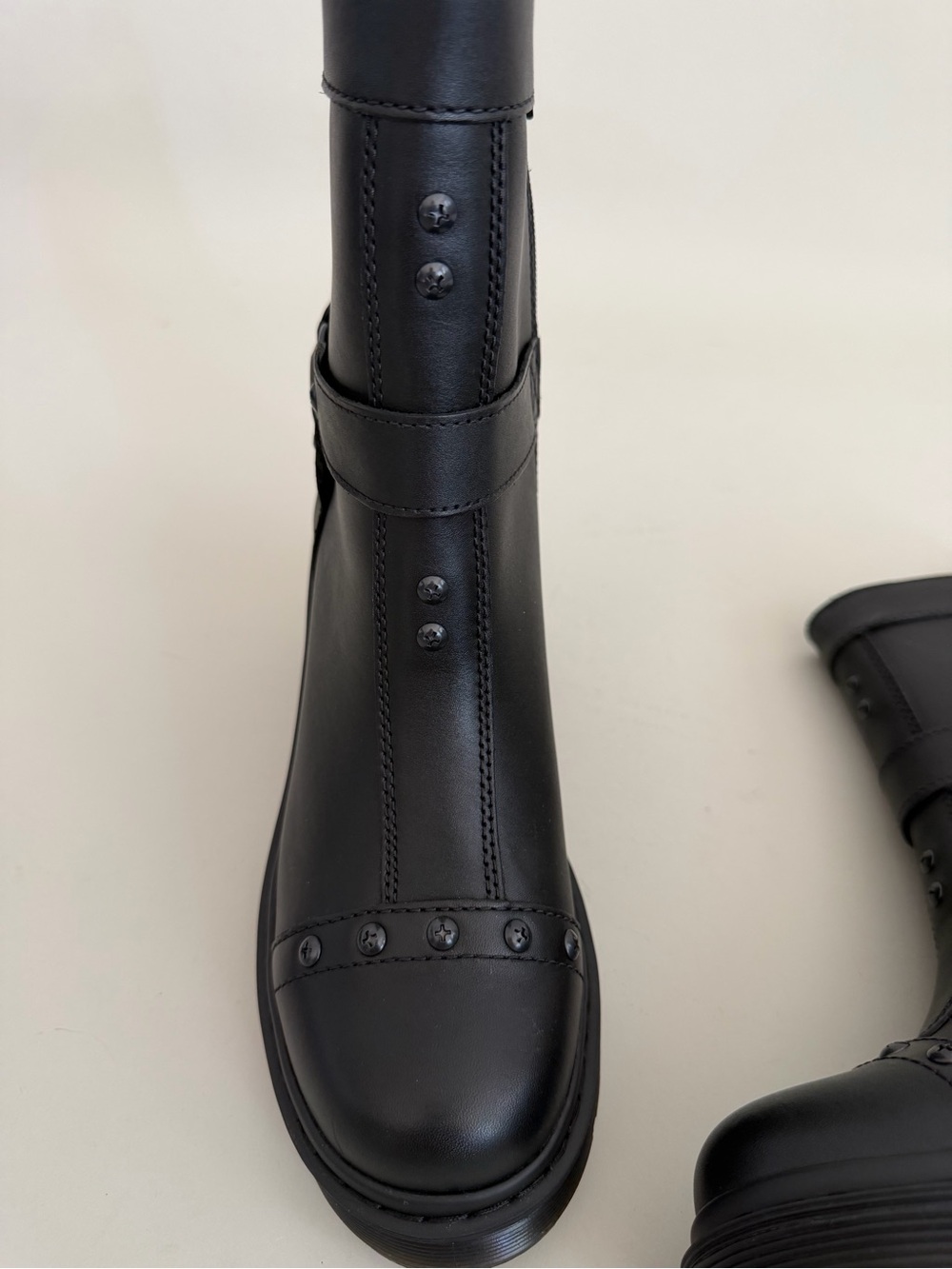 DR. MARTENS Spence Harness Leather Heeled Moto Boots Black US 9 - Picture 9 of 13